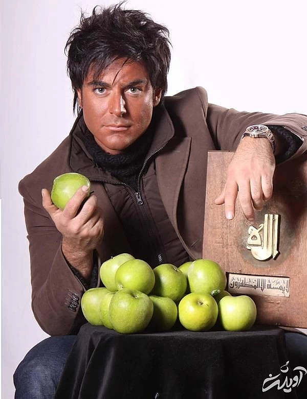 محمدرضا گلزار